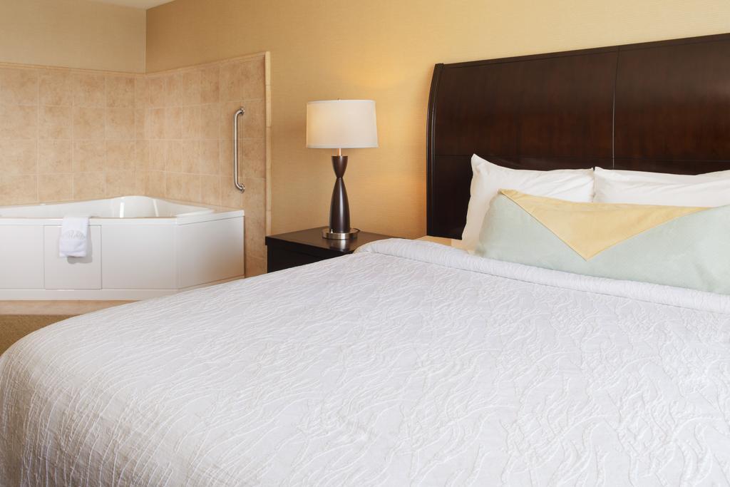 Hilton Garden Inn Omaha East/Каунсил-Блафс Экстерьер фото
