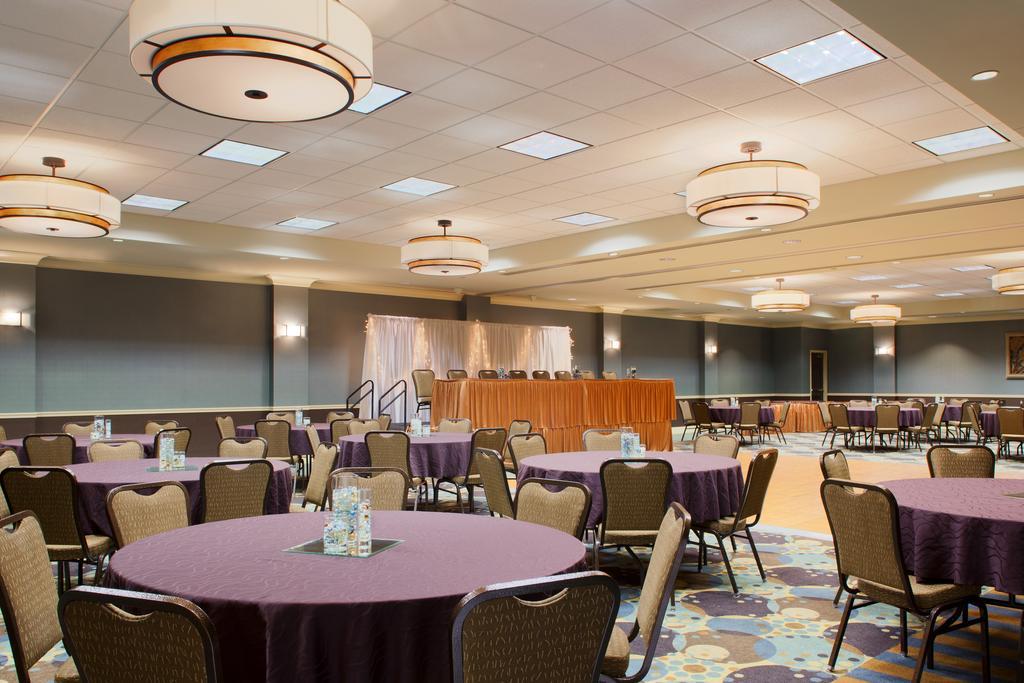 Hilton Garden Inn Omaha East/Каунсил-Блафс Экстерьер фото