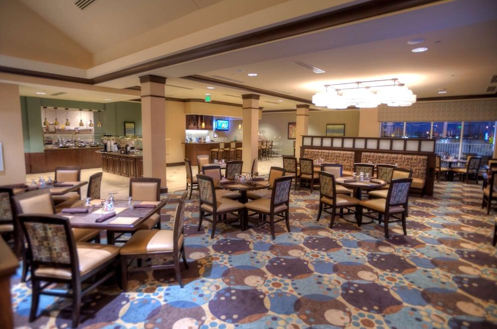 Hilton Garden Inn Omaha East/Каунсил-Блафс Экстерьер фото