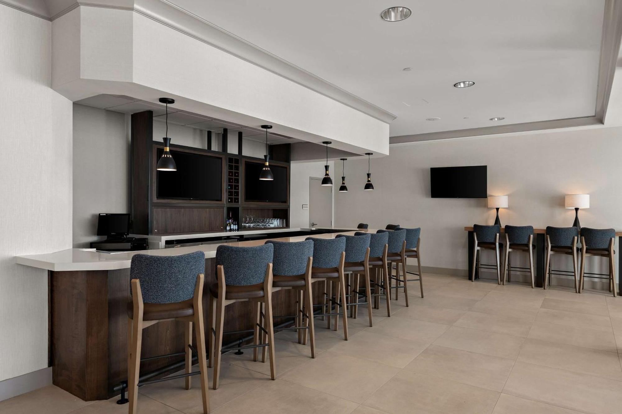 Hilton Garden Inn Omaha East/Каунсил-Блафс Экстерьер фото