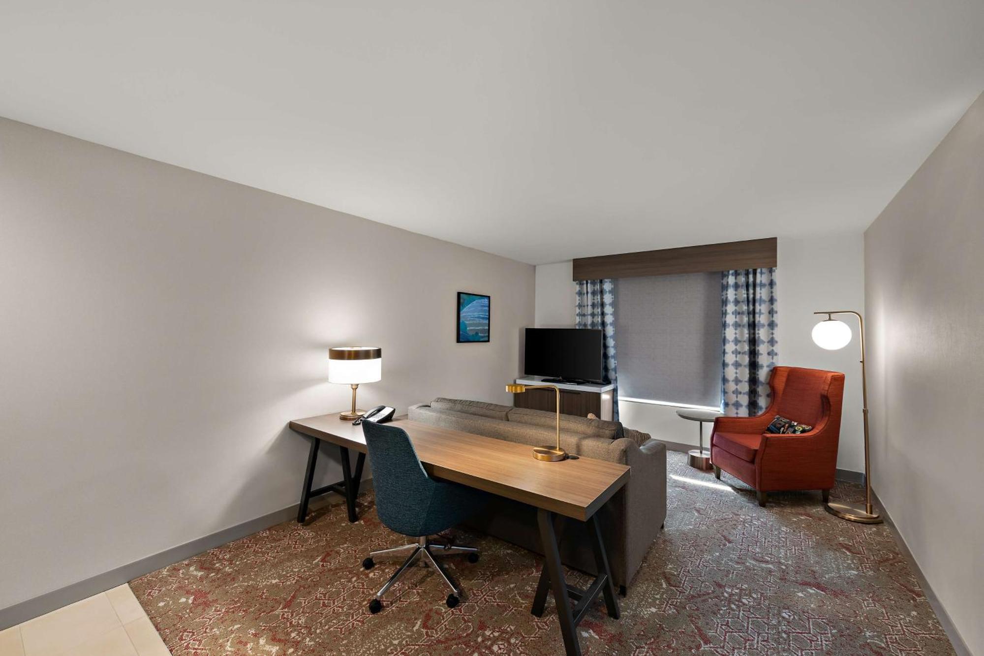 Hilton Garden Inn Omaha East/Каунсил-Блафс Экстерьер фото